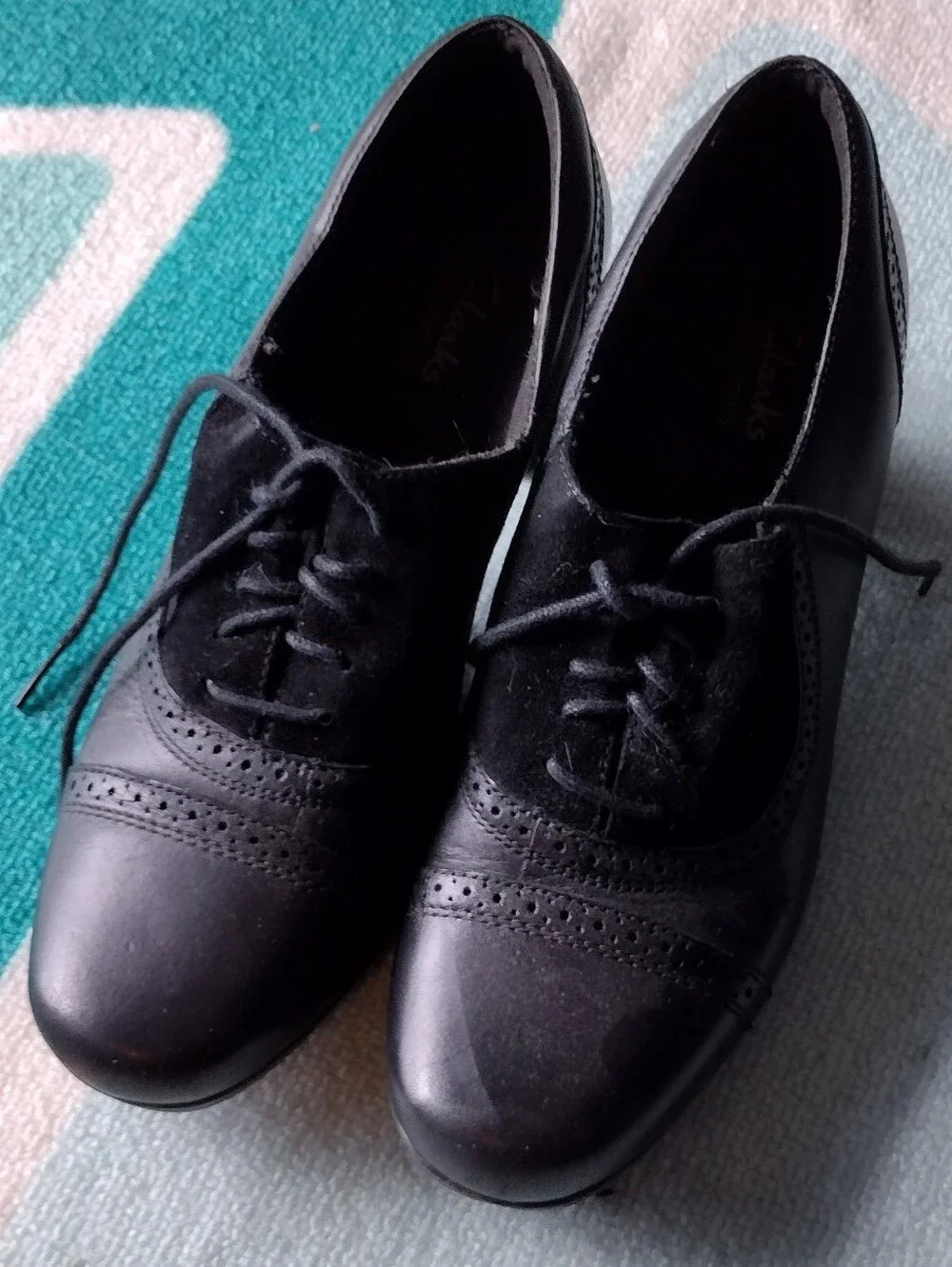Clarks Black Lace-Up Block Heel Oxfords